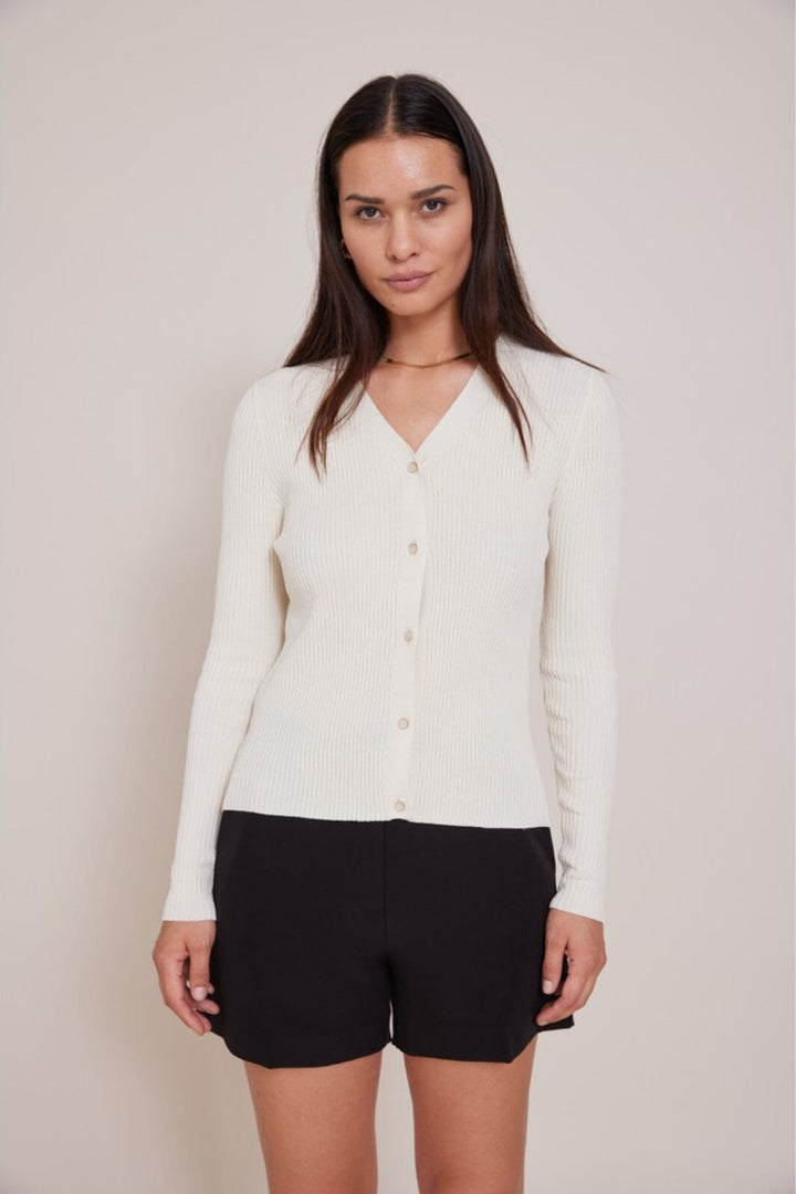 Bruuns Bazaar - GallberryBBCarica knit cardigan - White Cream Cardigan 