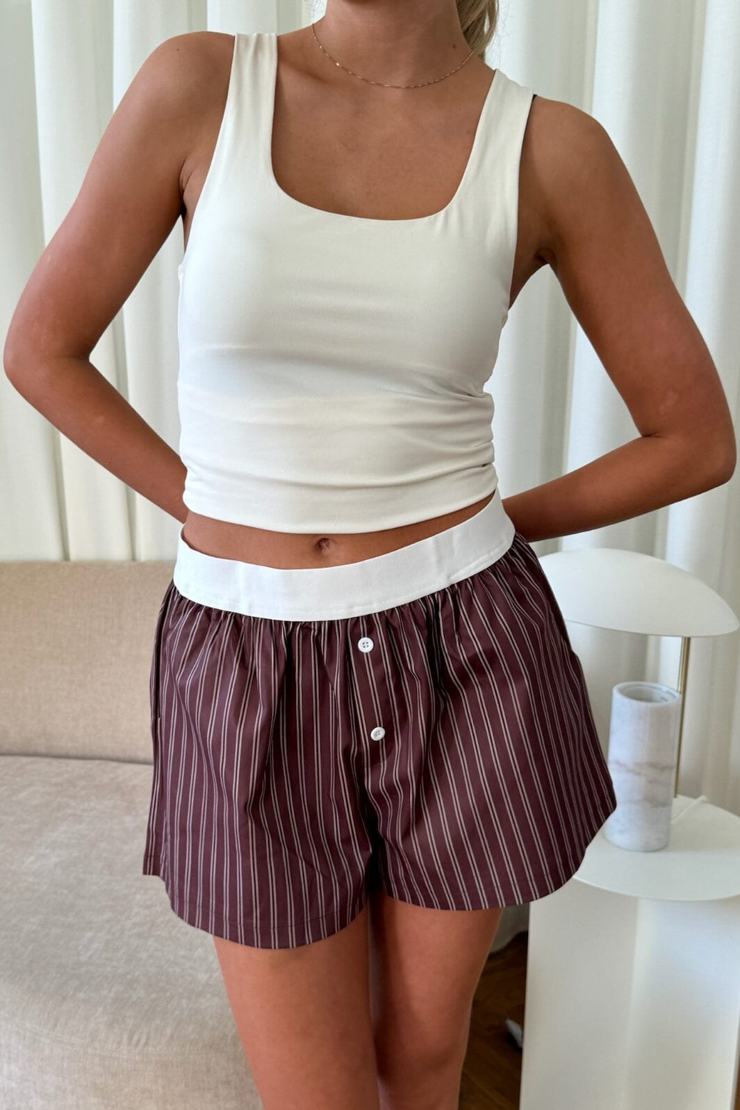 BYIC - Mayaic Shorts - dbws Dark Brown White Stripes Shorts 