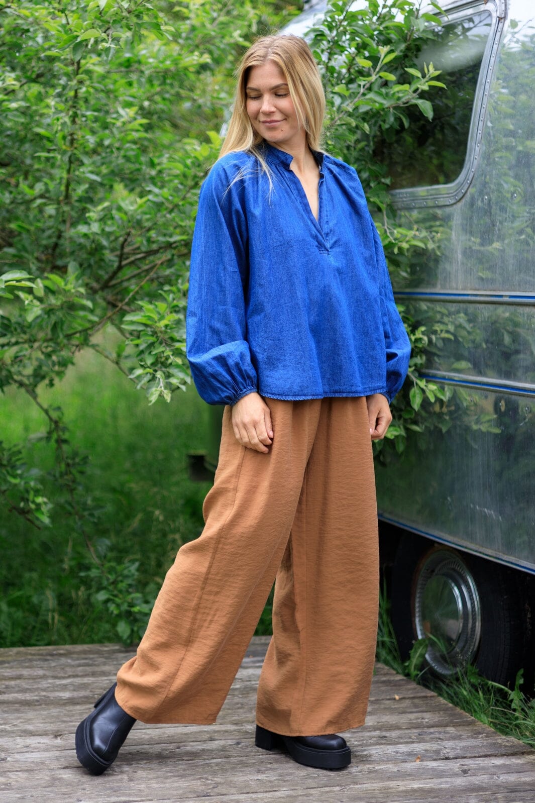 Forudbestilling - Black Colour - Bcshila Loose Pant - Camel Bukser 