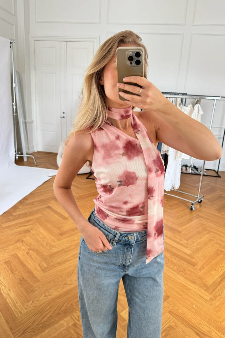 Forudbestilling - BYIC - Ellieic Mesh Top - rp Rose Print Toppe 