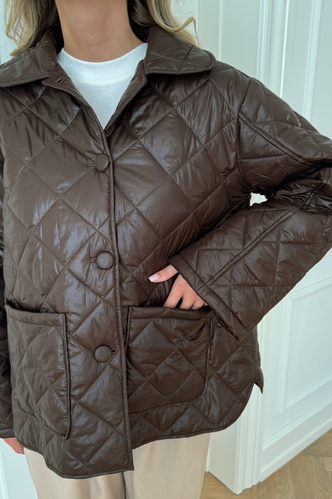 Forudbestilling - BYIC - Umaic Quilted Jacket - cbrown Chocolate Brown Jakker 