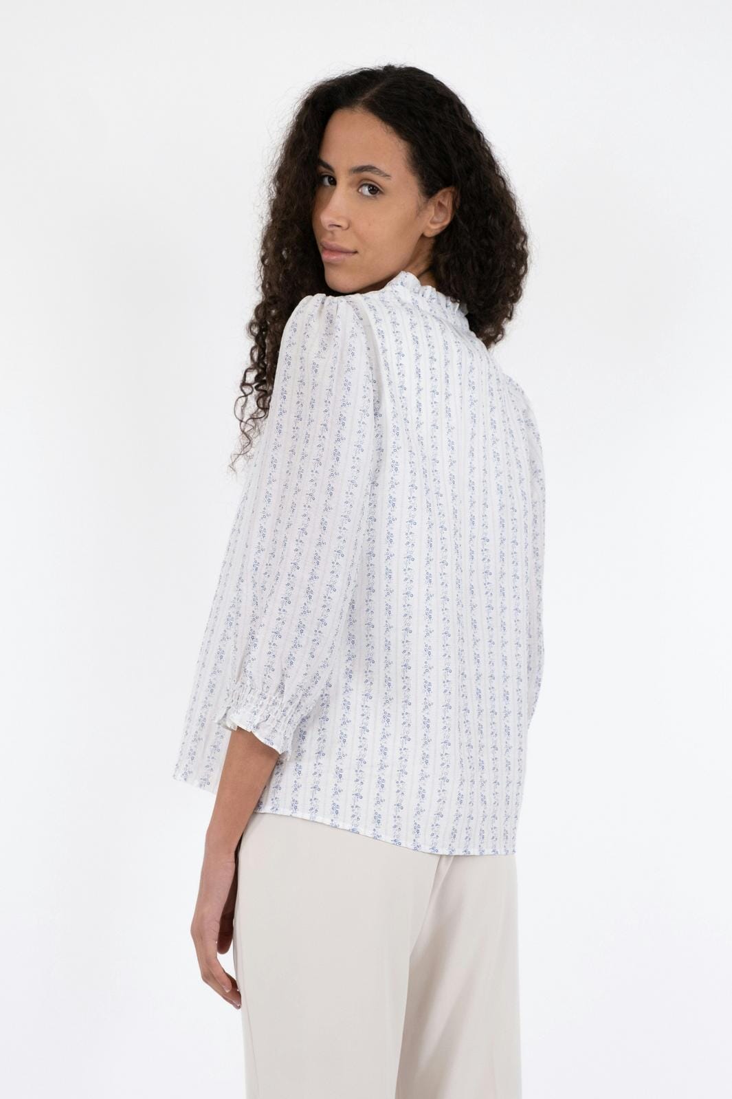 Neo Noir - Carlie Flower Stripe Blouse - Blue