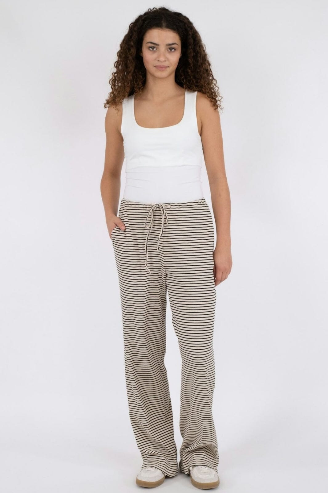 Forudbestilling - Neo Noir - Geri Stripe Pants - 213 Sand Bukser 