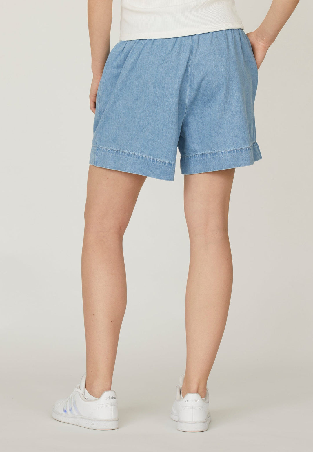 Forudbestilling - Sisters Point - N.Osa-Sho - 901 L. Blue Wash Shorts 