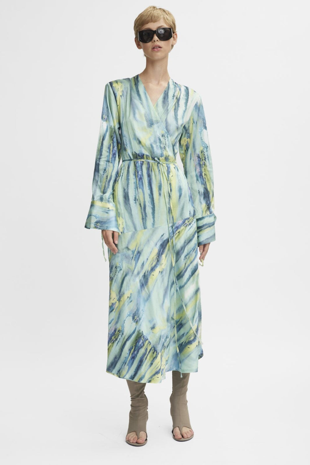 Gestuz - WaleryGZ P wrap dress - Green Aqua Art Kjoler 