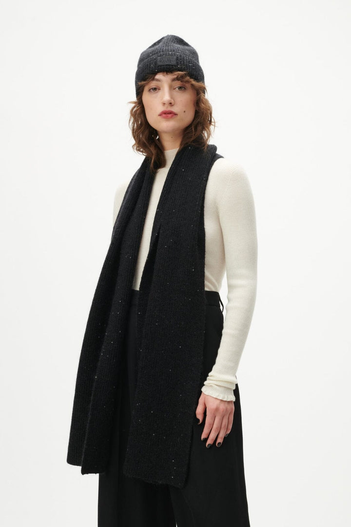 Lala Berlin - Scarf Avery - Black Sequins Halstørklæder 