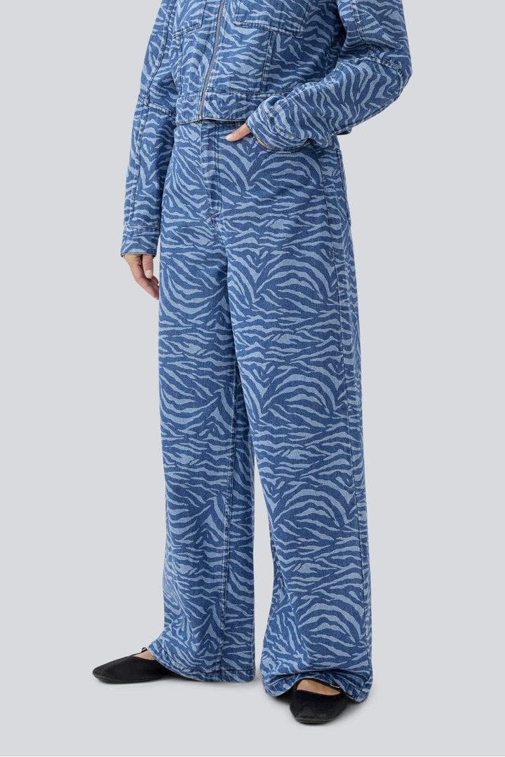 Modström - Masemd Print Pants - 11508 Blue Zebra