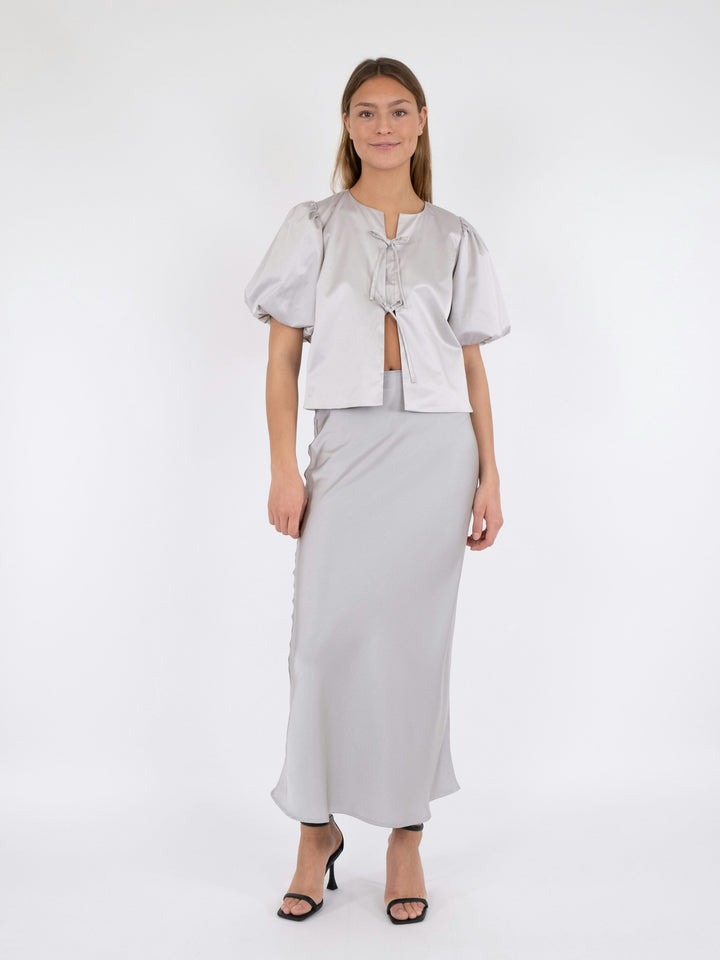 Neo Noir - Aska Dull Satin Blouse - Light Grey