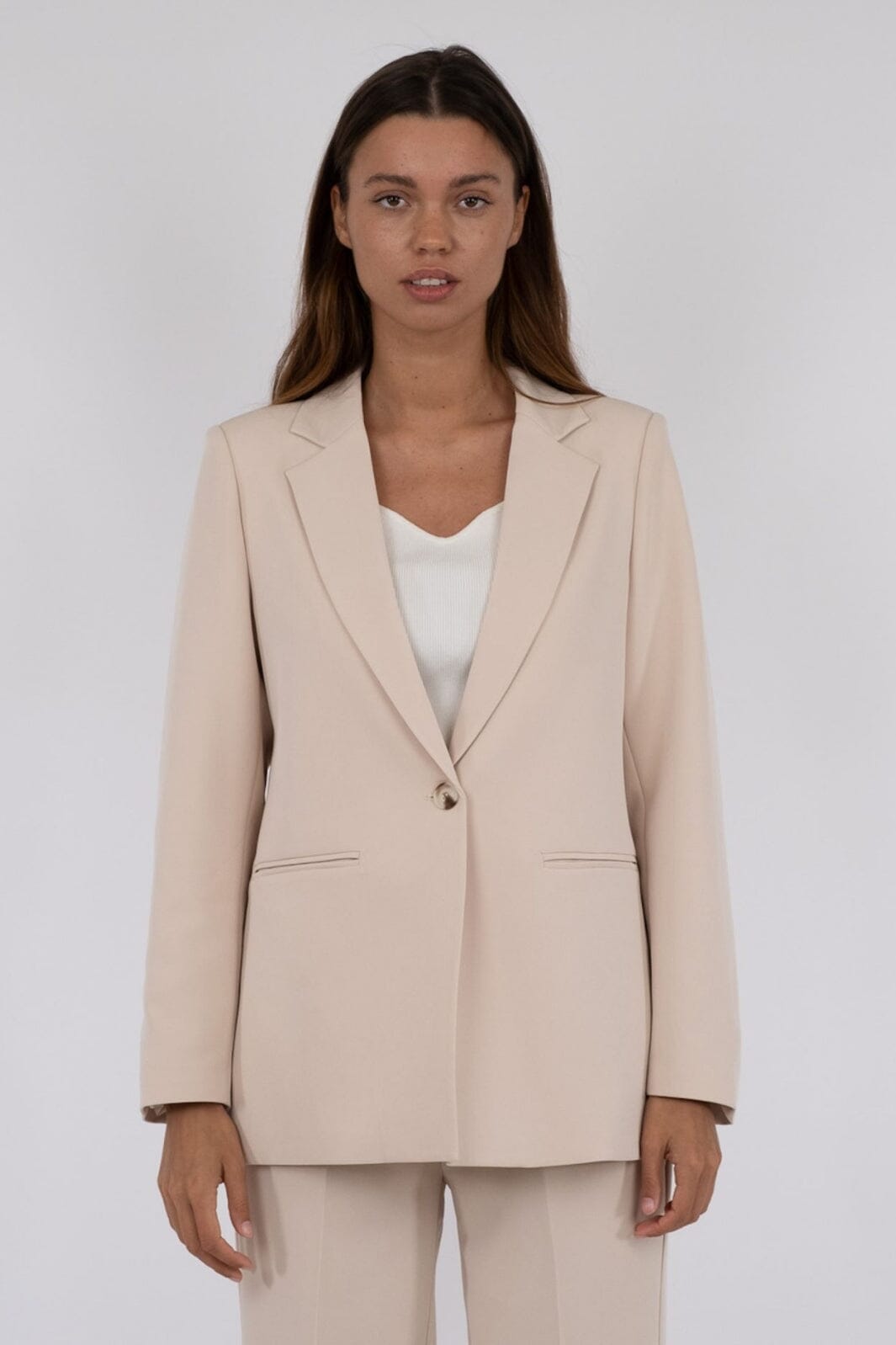 Neo Noir - Avery Suit Blazer - Sand Blazere 