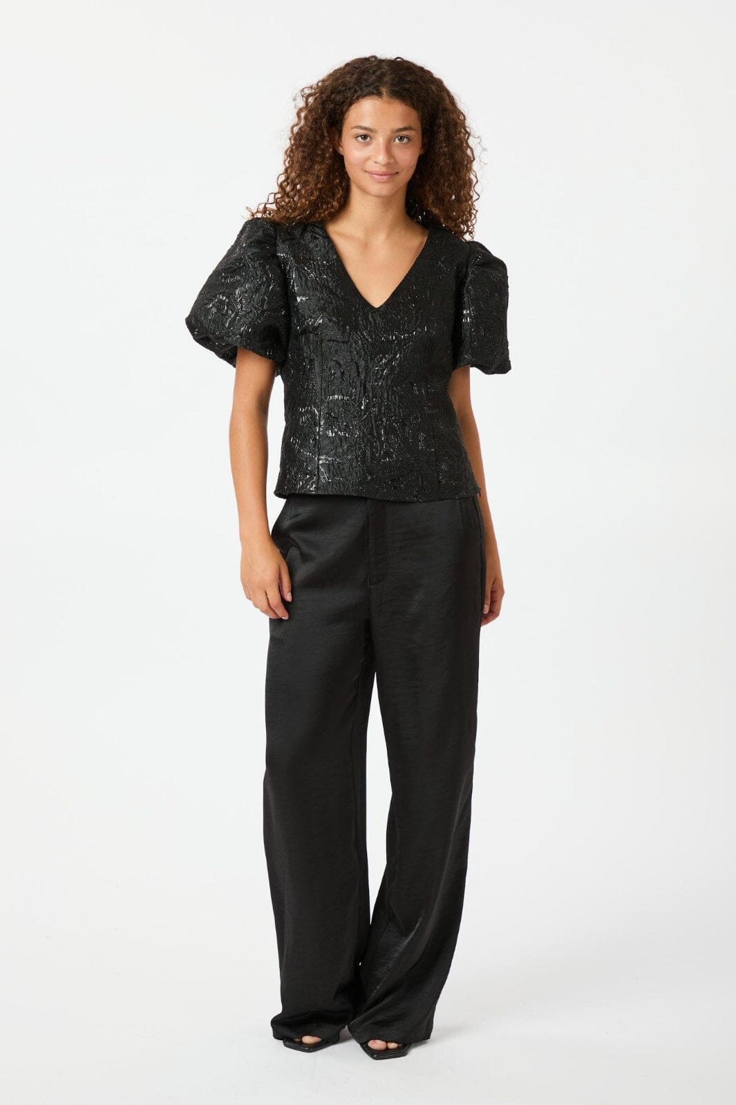 Neo Noir - Camia Metallic Brocade Blouse 163846 - Black Bluser 