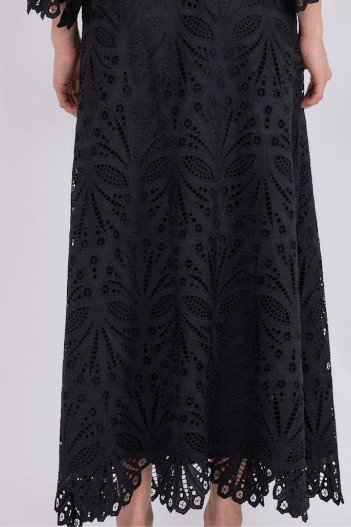 Neo Noir - Daia Embroidery Skirt - Black 