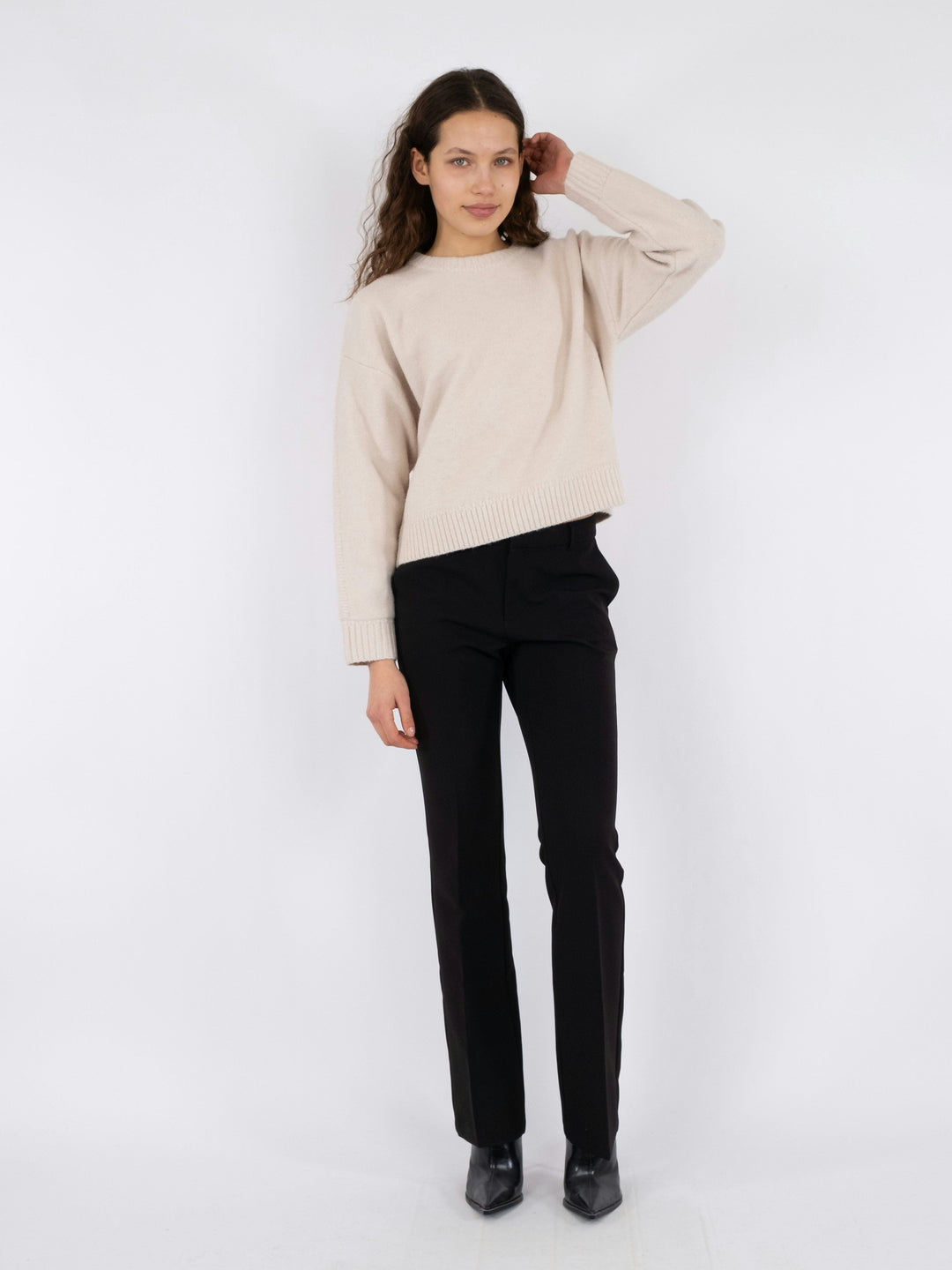 Neo Noir - Detri Solid Knit Blouse - Ivory