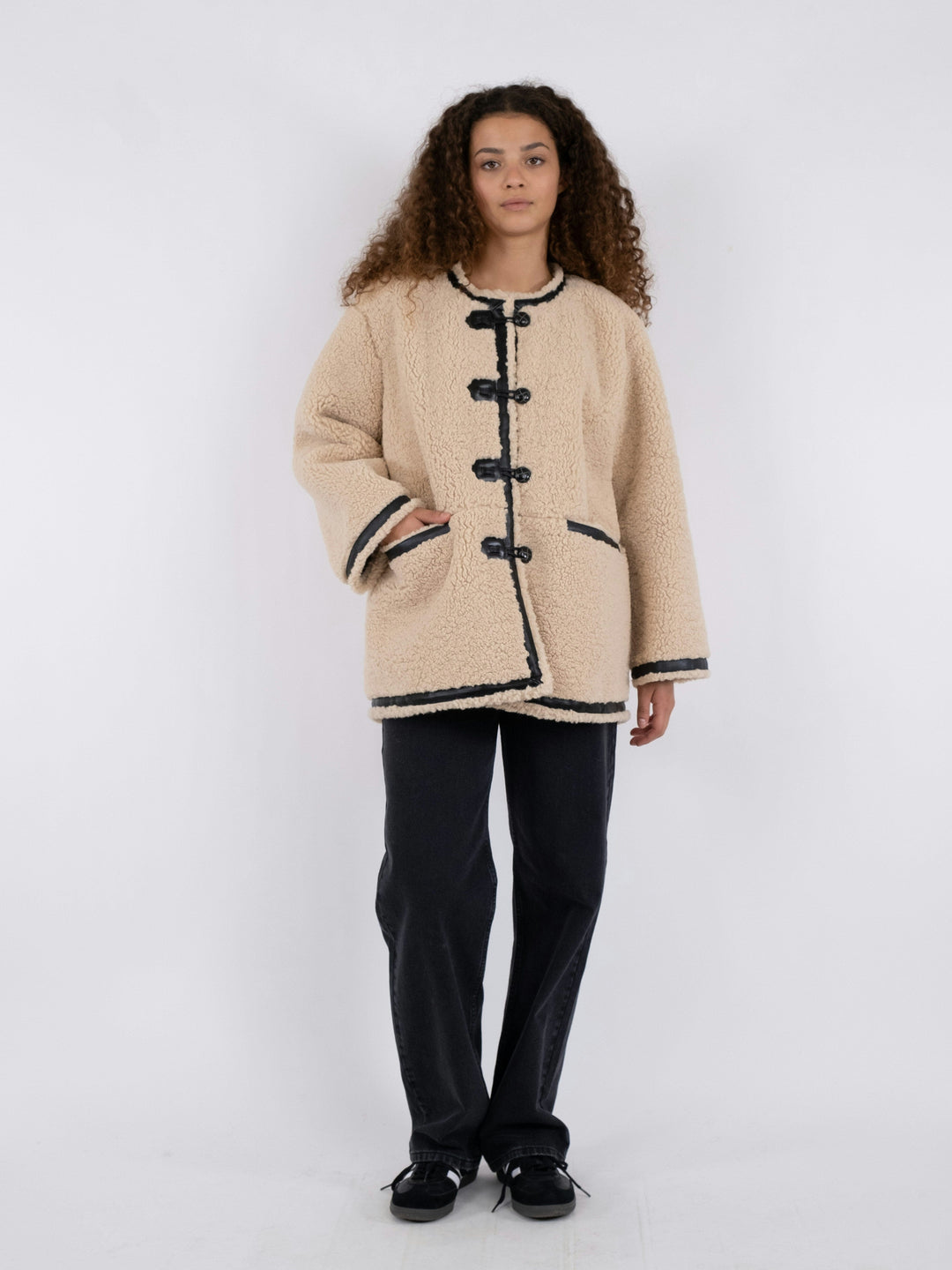 Neo Noir - Fanny Teddy Jacket - Camel