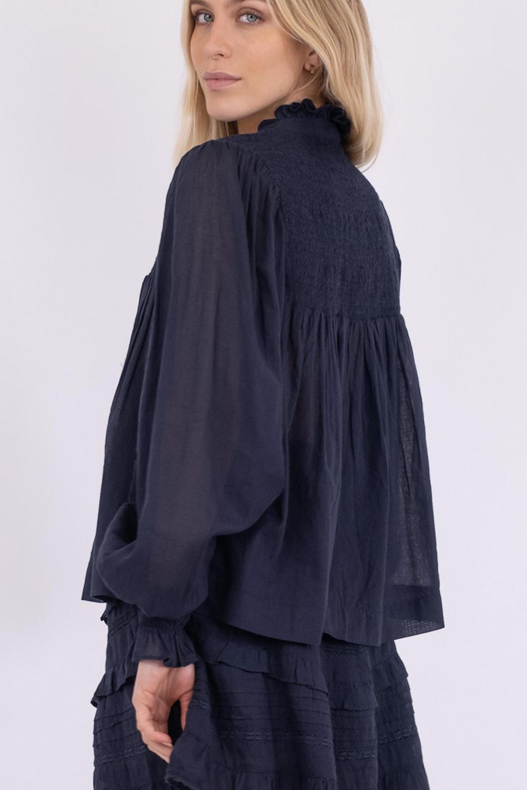 Neo Noir - Jill S Voile Blouse - Navy