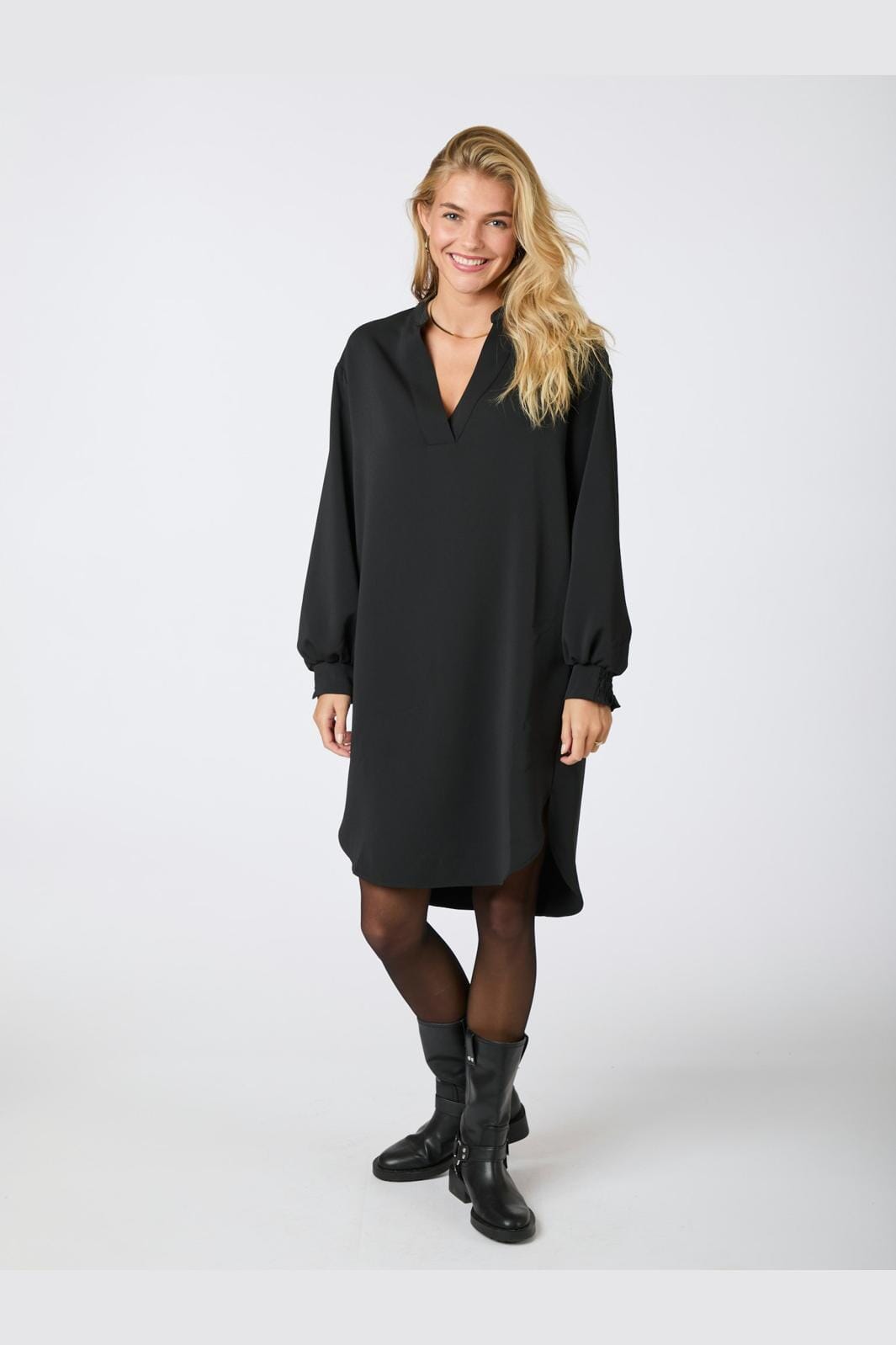 Neo Noir - Lexia Crepe Dress - Black