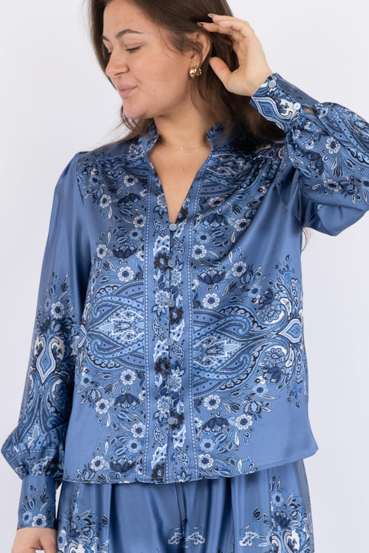 Neo Noir - Massima Paisley Border Blouse - Dusty Blue