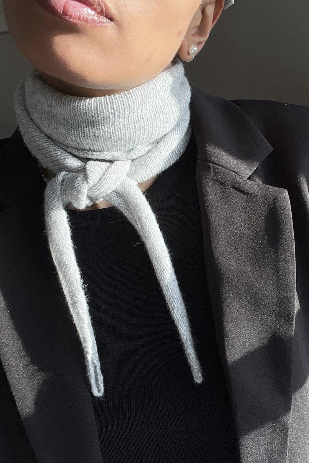 Forudbestilling - Neo Noir - Misty Knit Scarf - Grey Melange (April/Maj) Tørklæder 