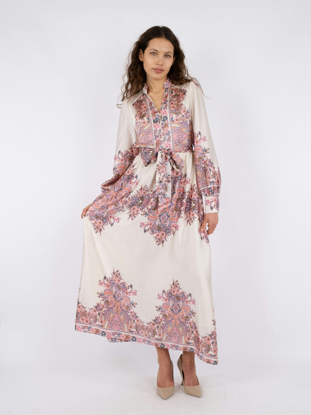 Neo Noir - Nova Paisley Border Dress - Light Pink