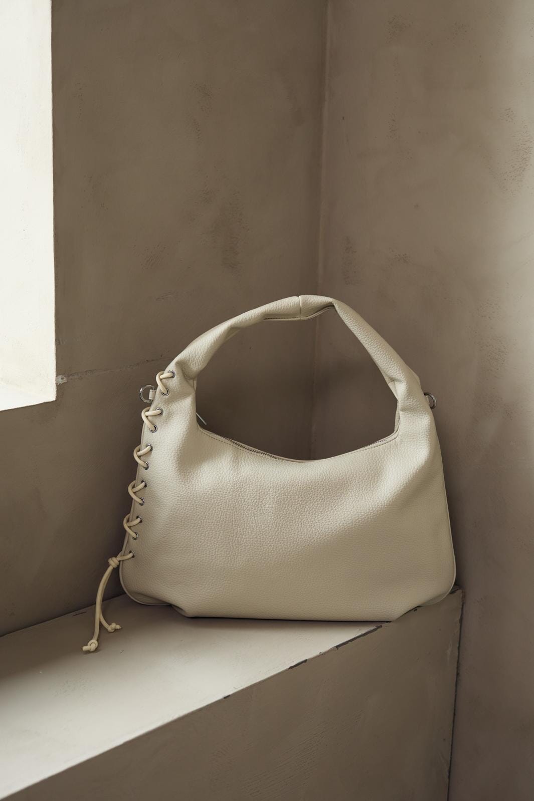 Noella - Peony Hobo String Bag - 1280 Ivory