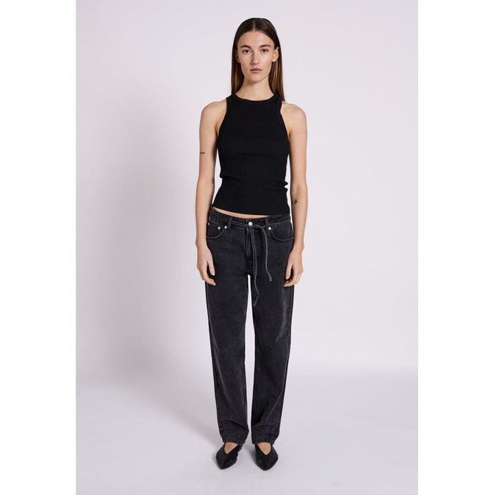 Norr - Kenzie Relaxed Belt Jeans - Black Washed Jeans 