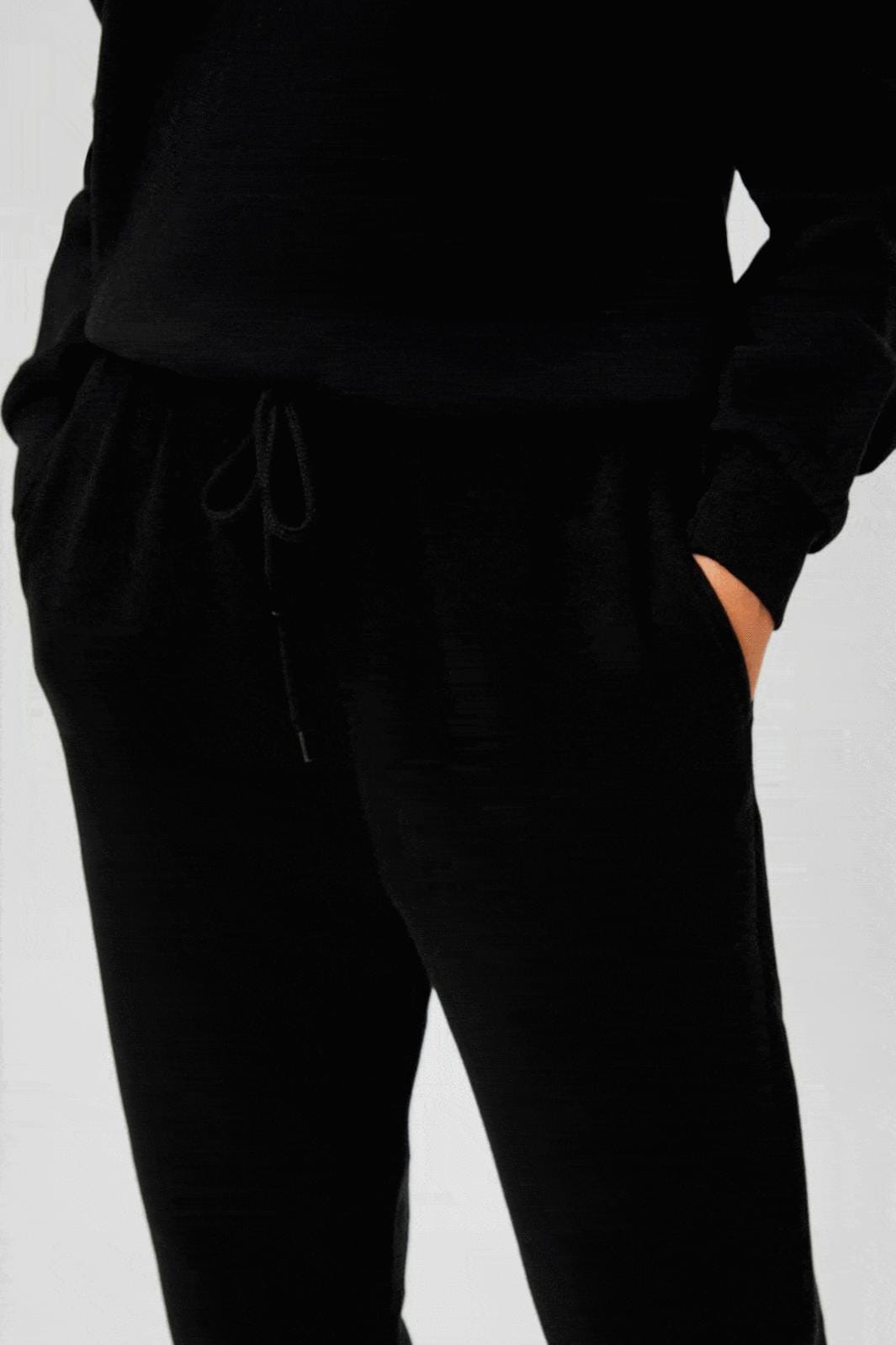 Pieces - PcChilli HW Sweat Pants - Black Sweatpants 