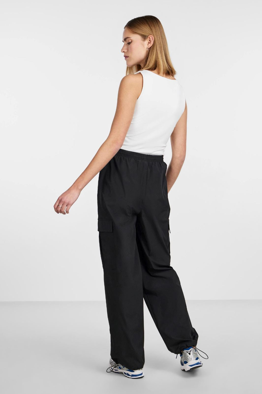 Pieces - Pcdre Cargo Pants - Black Bukser 