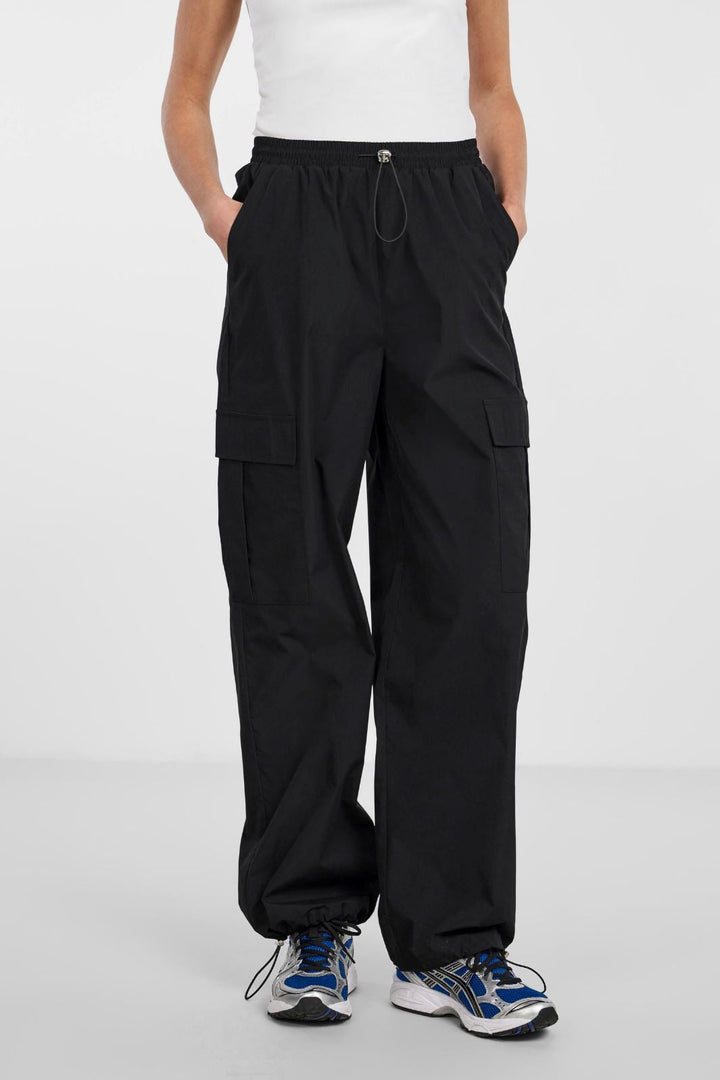 Pieces - Pcdre Cargo Pants - Black Bukser 