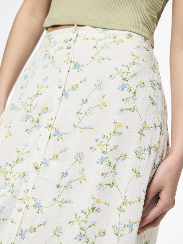 Pieces - Pckary Long Skirt - 4523683 Cloud Dancer Flower Field Nederdele 