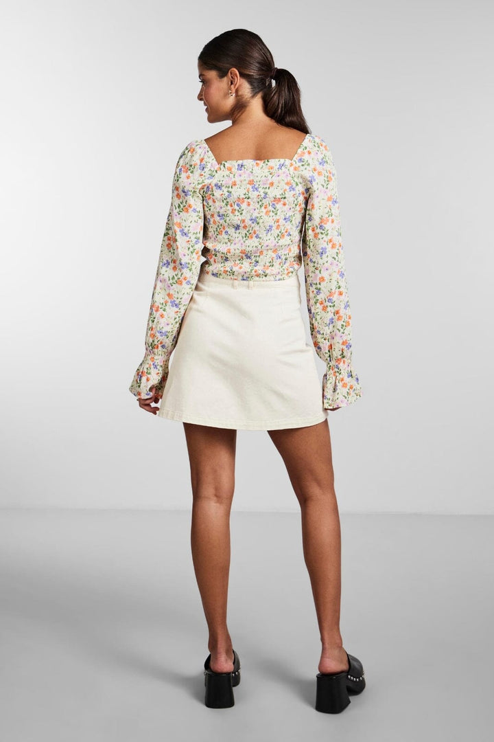 Pieces - Pckorine Ls Top - Vanilla Ice Flower Bluser 